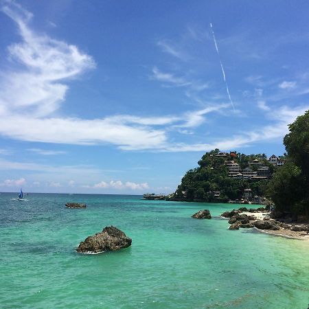 Хостел Boracay Backpackers Balabag  Экстерьер фото
