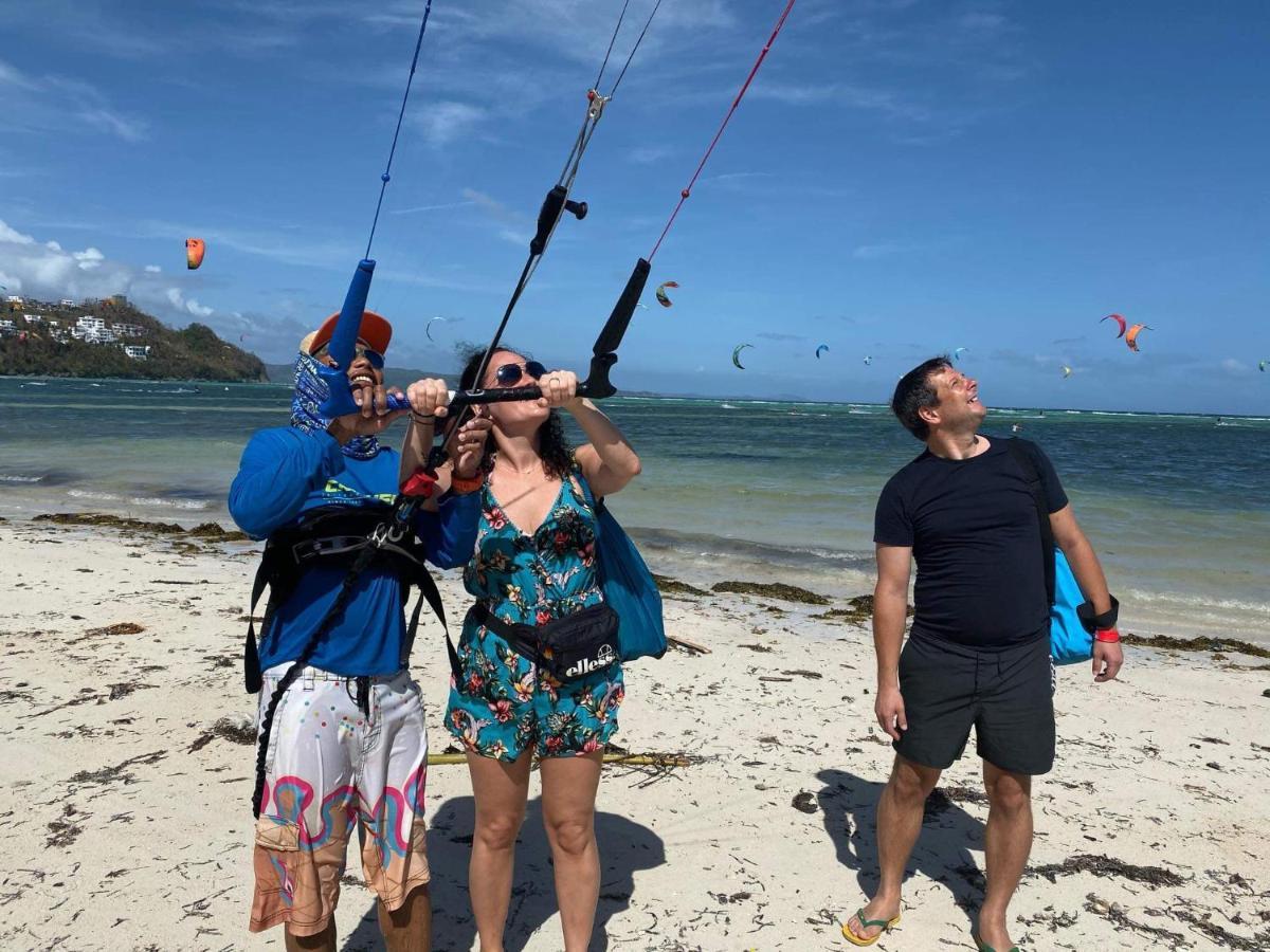 Хостел Boracay Backpackers Balabag  Экстерьер фото