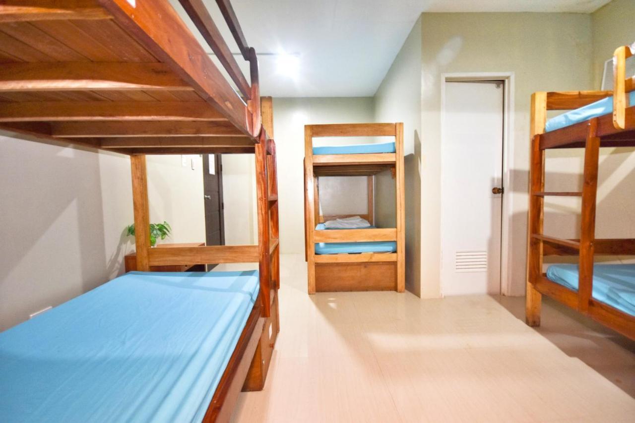 Хостел Boracay Backpackers Balabag  Экстерьер фото
