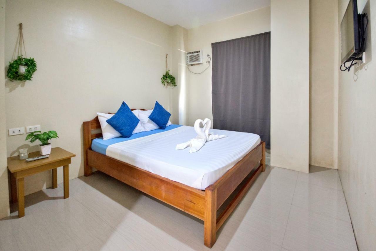 Хостел Boracay Backpackers Balabag  Экстерьер фото